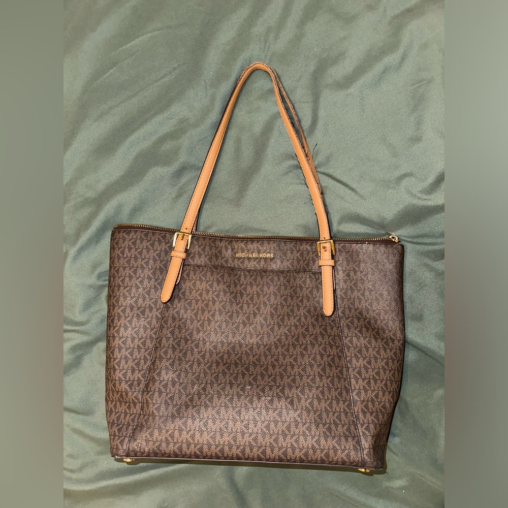 Michael Kors purse